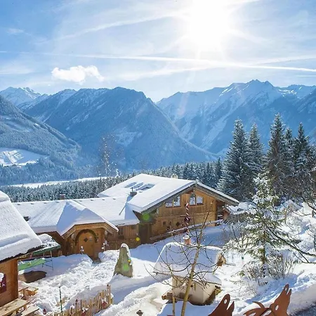 Шале In Wildkogel Near Slopes Нойкирхен-ам-Гросфенедигер