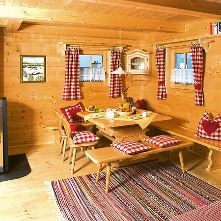 In Wildkogel Near Slopes Dağ evi *